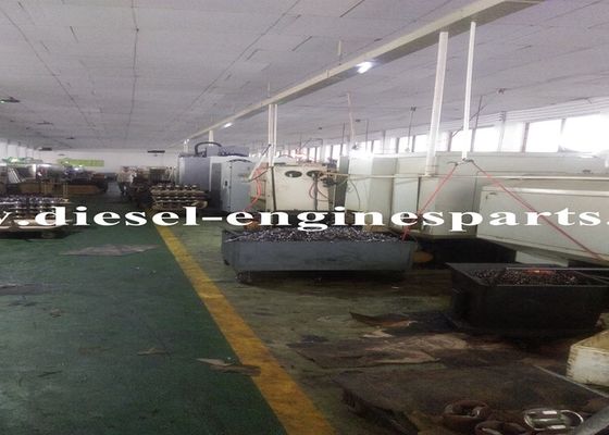 Aluminum Diesel Engine Piston OM352 Mercedes Benz Piston Wind Cooling